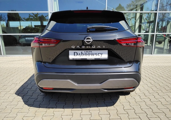 Nissan Qashqai cena 123900 przebieg: 10, rok produkcji 2022 z Pleszew małe 172